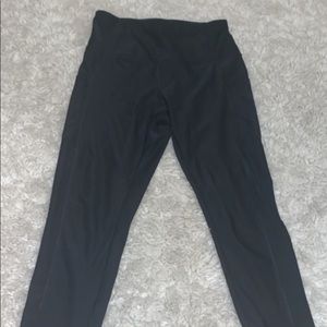 Yogo POCKET black leggings